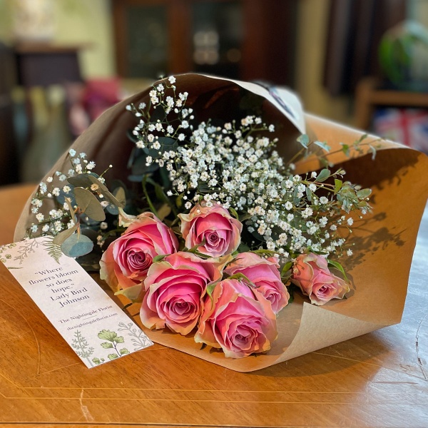 6 x Pink Roses